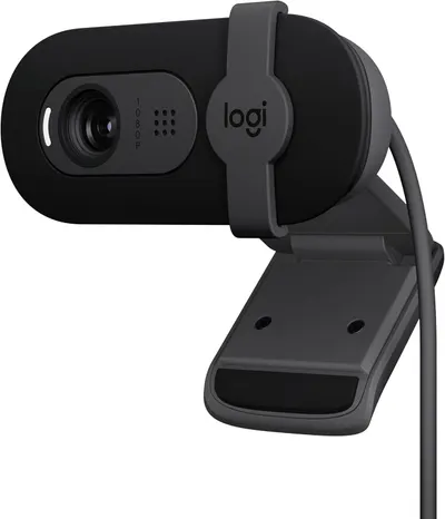 Displays the core product clearly to show shoppers the webcam's design, lens quality, and integrated privacy shutter feature.