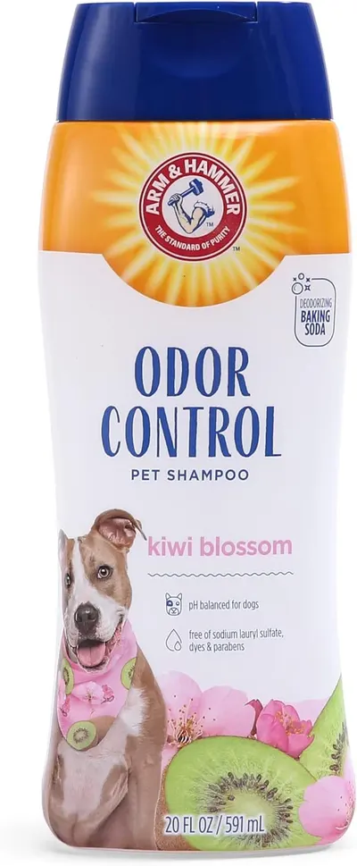 Displays the core product—a bottle of Arm & Hammer pet shampoo—clearly showing the brand, product type, scent, and key features to help shoppers identify and…