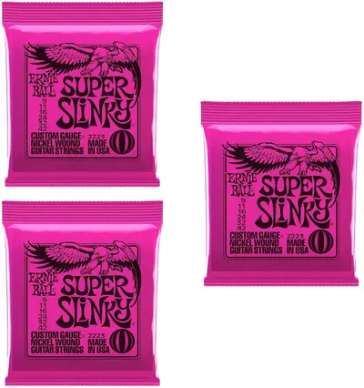 Shows three identical string packs together so shoppers see the bundle quantity they receive.