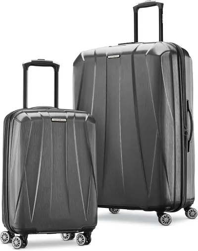 Shows the full two-piece luggage set so shoppers see both sizes included in one purchase.