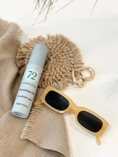 Lifestyle Images for 72 Hair 5