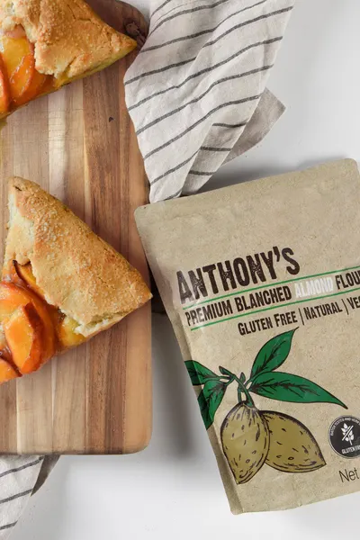 Lifestyle Images for Anthony's Goods 13