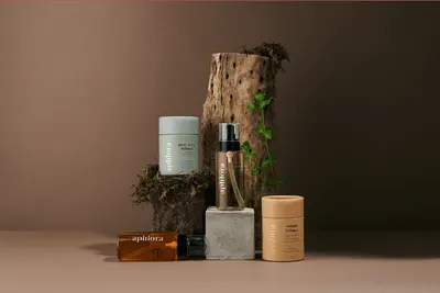 Lifestyle Images for Aphlora3