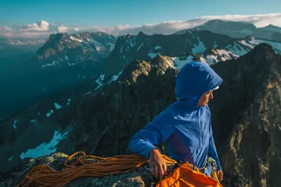 Lifestyle Images for Arc'teryx Outdoor LIF 12