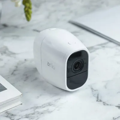 Amazon listing image for Arlo 2