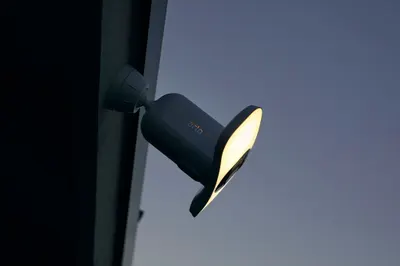 Amazon listing image for Arlo 5