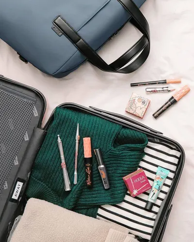 Lifestyle Images for Away Travel 17