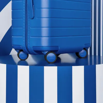 Secondary Images for Away Travel 22