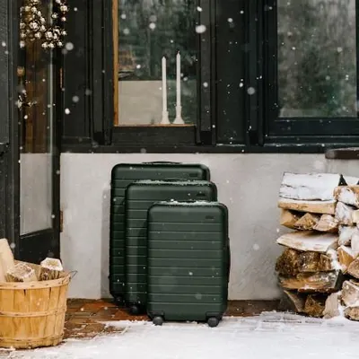 Lifestyle Images for Away Travel 24