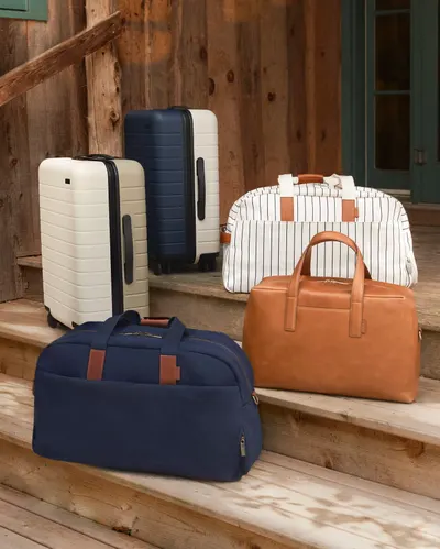 Lifestyle Images for Away Travel 45