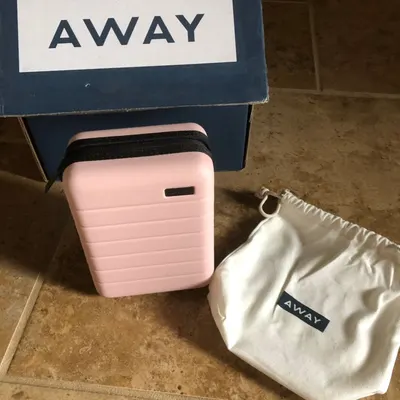 Secondary Images for Away Travel 91