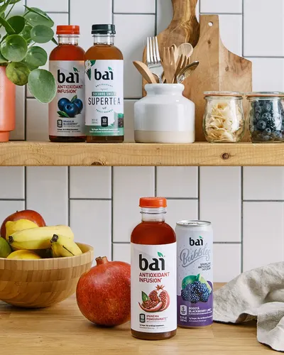 Lifestyle Images for Bai 16