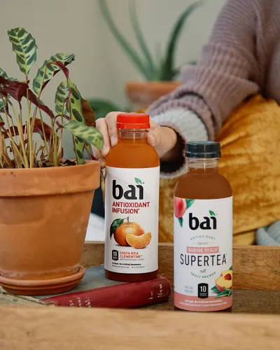 Lifestyle Images for Bai 17