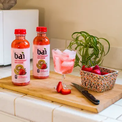 Lifestyle Images for Bai 1