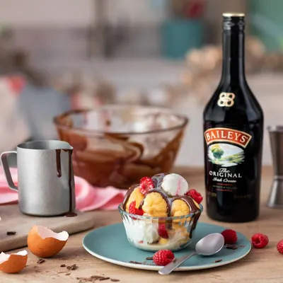 Lifestyle Images for Baileys 9