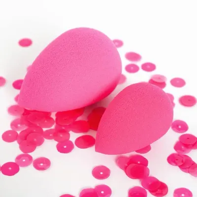 Secondary Images for Beautyblender 11