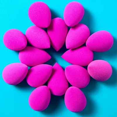 Secondary Images for Beautyblender 16