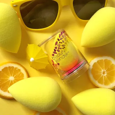 Secondary Images for Beautyblender 23