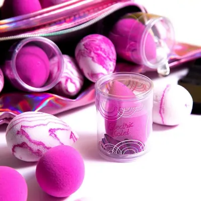 Lifestyle Images for Beautyblender 26