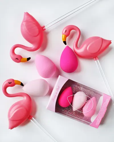 Secondary Images for Beautyblender 27