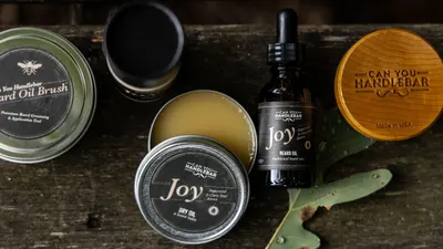Lifestyle Images for CanYouHandlebar 27