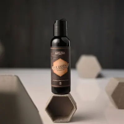 Lifestyle Images for CanYouHandlebar 33