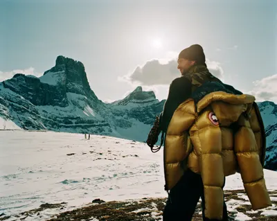 Lifestyle Images for CanadaGoose Outdoor LIF 14