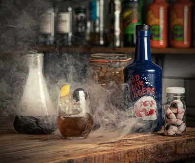 Lifestyle Images for Dead Man's Fingers 14