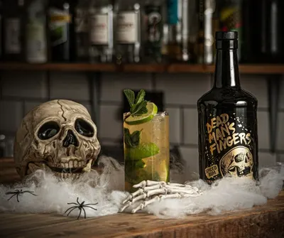 Lifestyle Images for Dead Man's Fingers 17