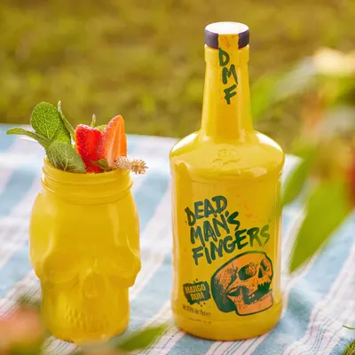 Lifestyle Images for Dead Man's Fingers 24
