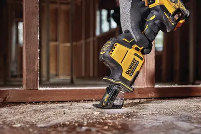 Lifestyle Images for Dewalt LIF  LIF