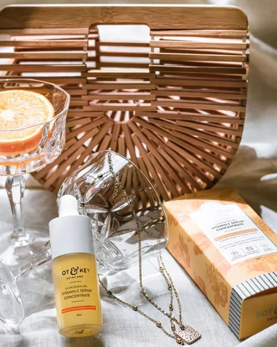 Lifestyle Images for Dot&amp;key 01