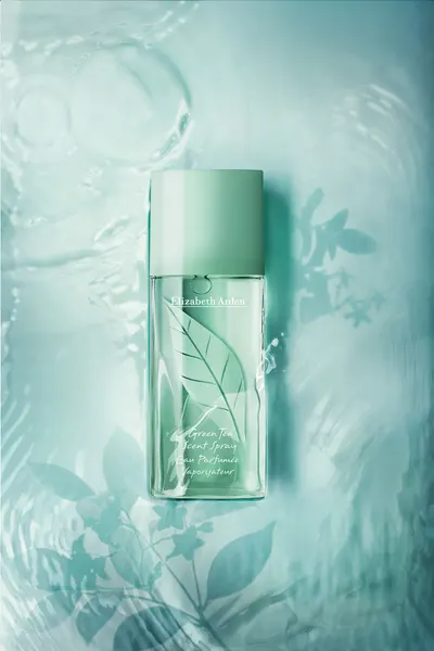 Secondary Images for Elizabeth Arden 1