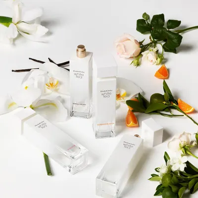 Lifestyle Images for Elizabeth Arden 9