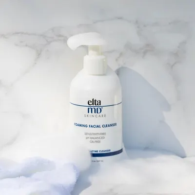 Secondary Images for EltaMD Skin Care 53
