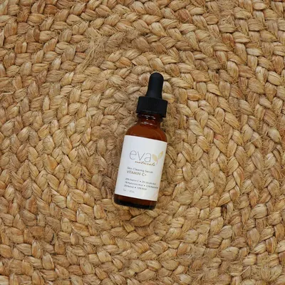Lifestyle Images for Eva Naturals 18