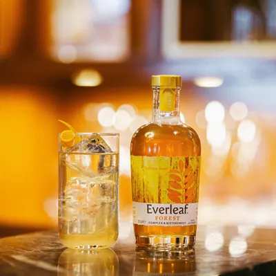 Lifestyle Images for Everleaf 17