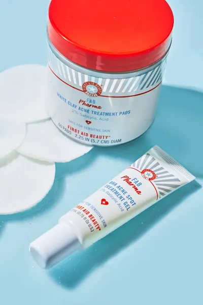 Lifestyle Images for First Aid Beauty 01