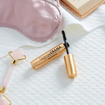 Secondary Images for Grande Cosmetics 86