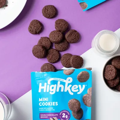Lifestyle Images for HighKey Snacks 14