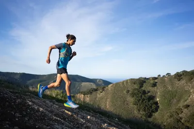 Lifestyle Images for HokaOneOne Outdoors LIF 14