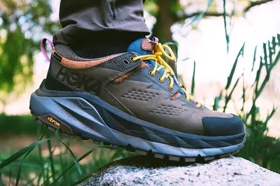 Lifestyle Images for HokaOneOne Outdoors LIF 6