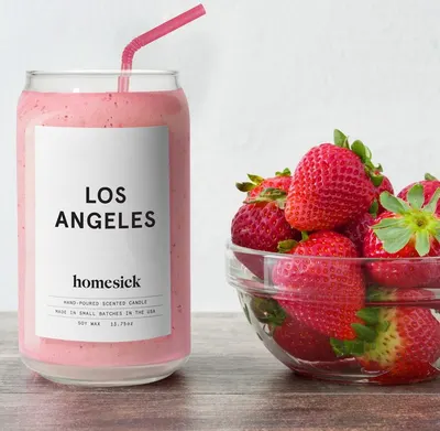 Lifestyle Images for Homesick Candles 14