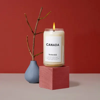 Lifestyle Images for Homesick Candles 27