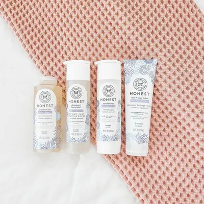 Lifestyle Images for Honest Beauty 9