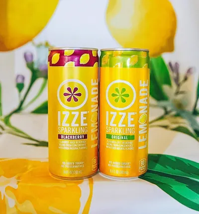 Lifestyle Images for IZZE 02