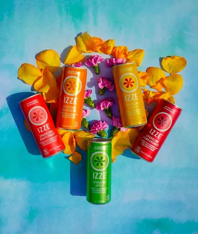 Lifestyle Images for IZZE 14