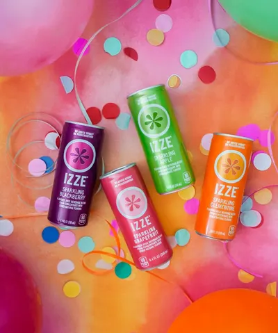 Lifestyle Images for IZZE 28