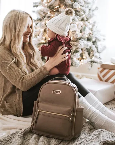 Lifestyle Images for Itzy Ritzy 45