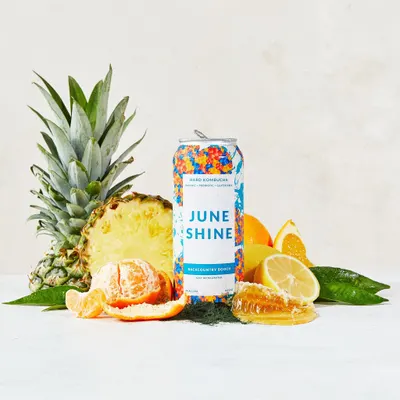 Lifestyle Images for JuneShine 09